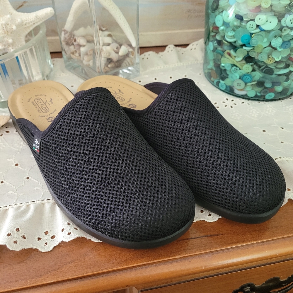 Flyflot sandals size 12 made in Italy
